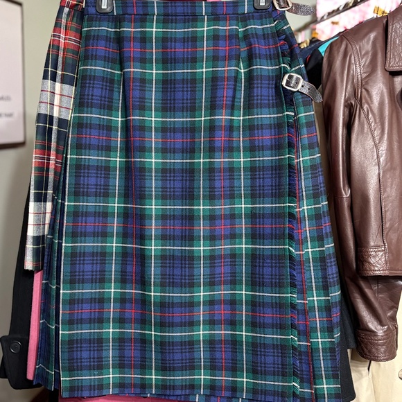 Scottish made wool kilt - Picture 3 of 8